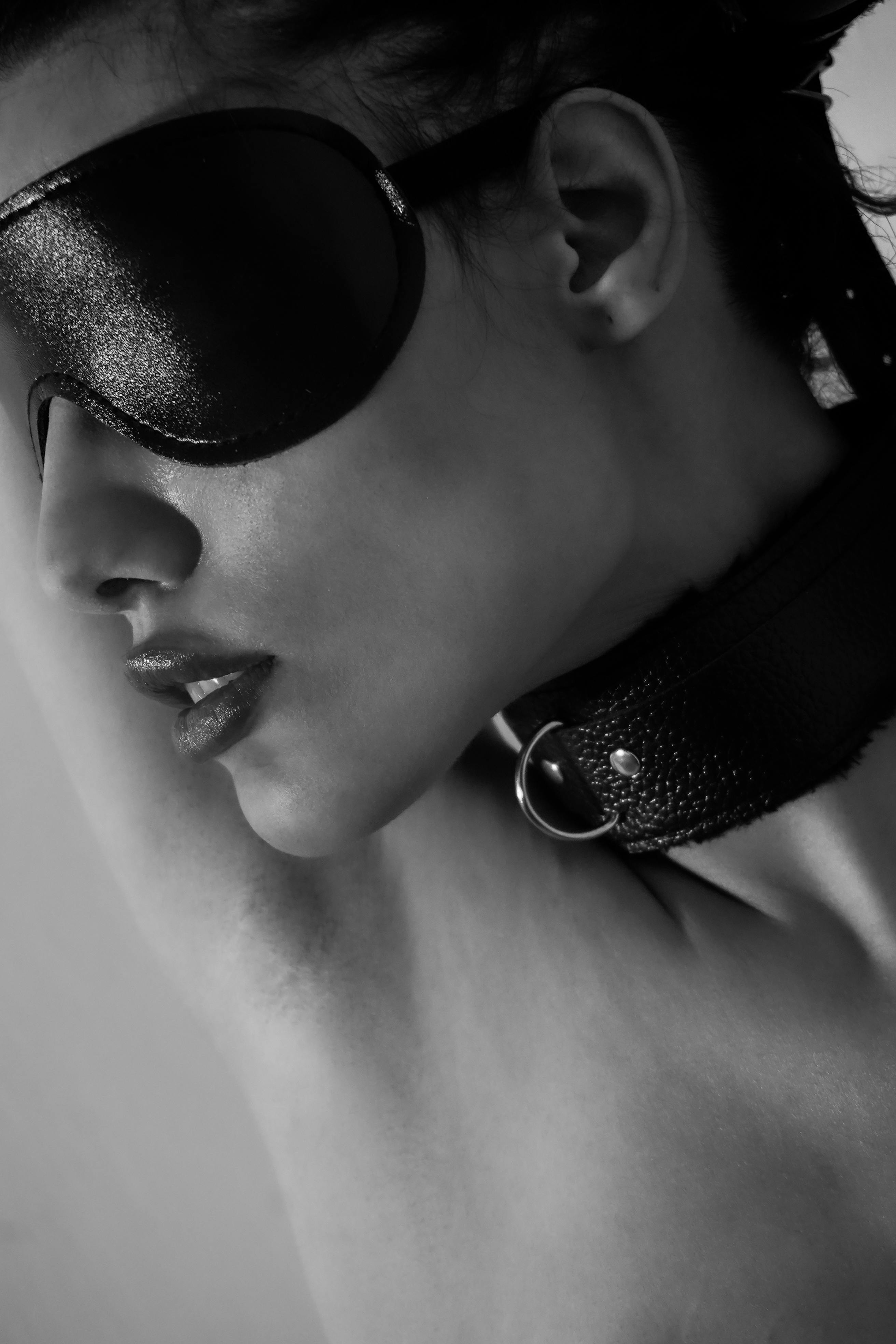 Chokers/collars
